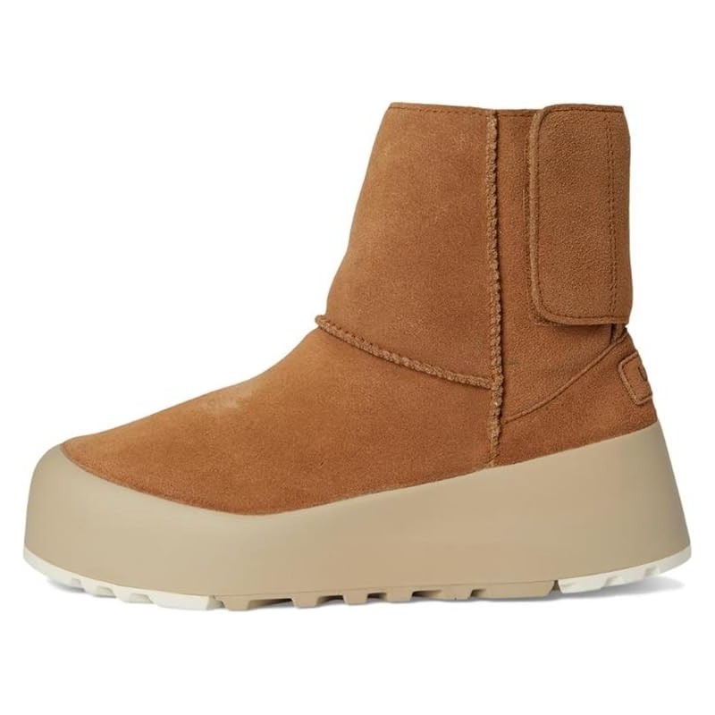 Bottes UGG Classic Streetscape Semelle Légèreté Exceptionnelle Mobilité